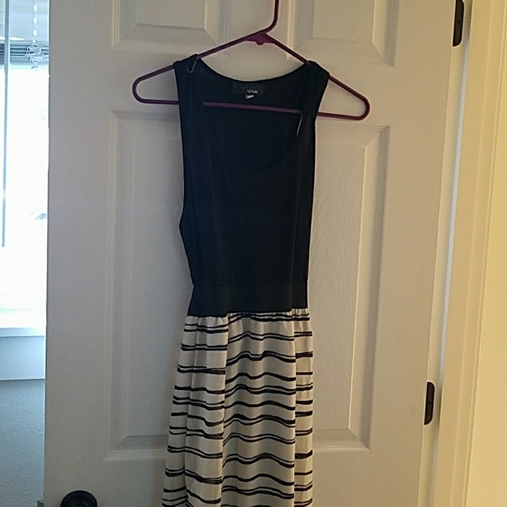 Black & White Maxi Dress